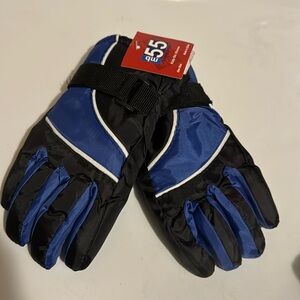 Boys Snow gloves news/tags